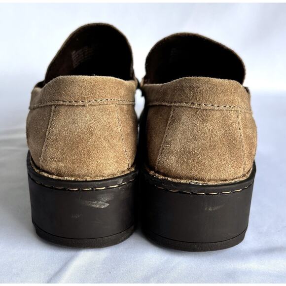 Born Women's Tan Suede Capri Tassel Loafers Chunky Heel Size 9M - Picture 4 of 8